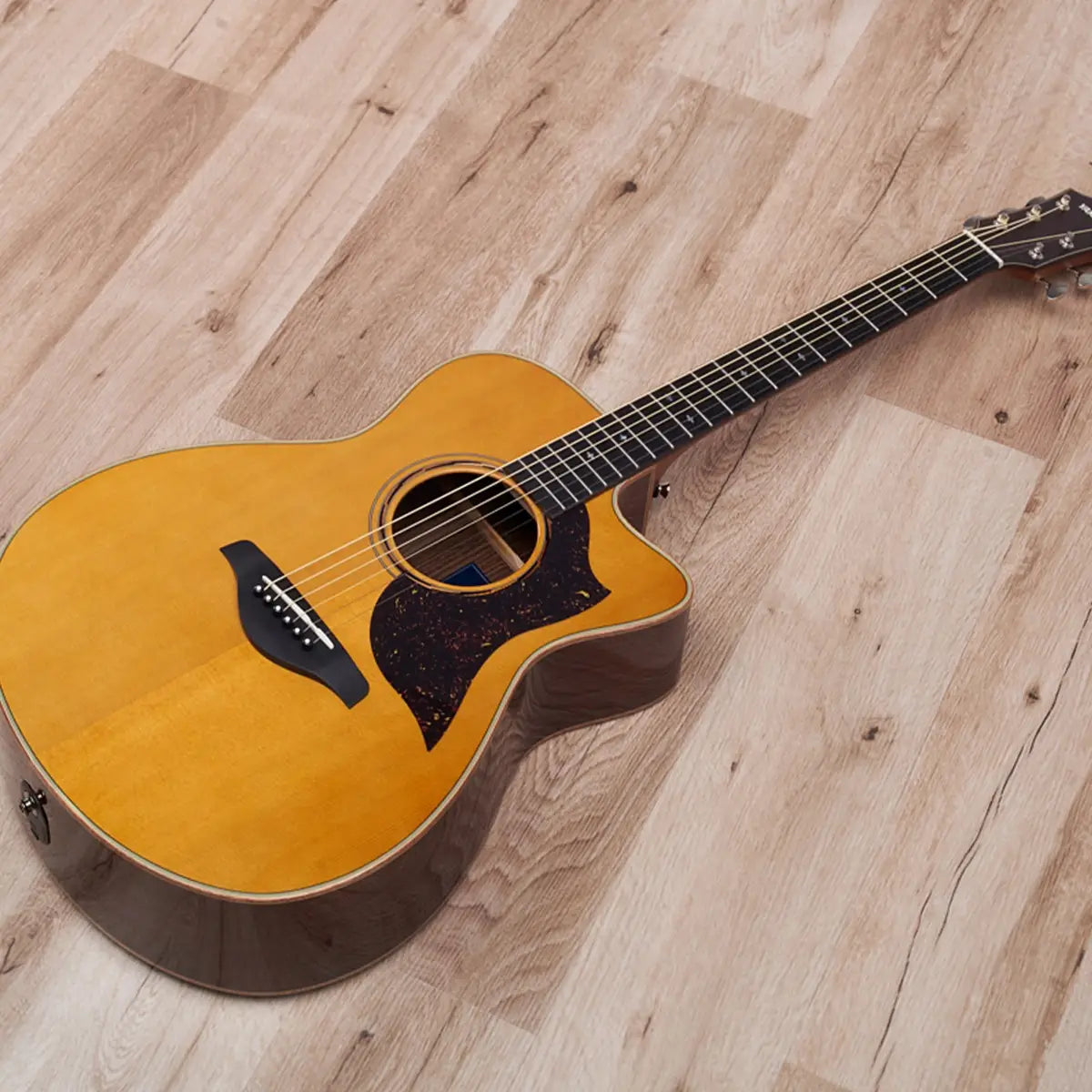 Yamaha AC5R Vintage Natural All-Solid Acoustic-Electric Guitar